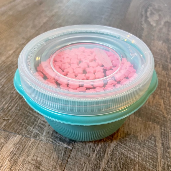 Sensory Bin for Kids: Play/Special Needs/Travel - Picture 3 of 15